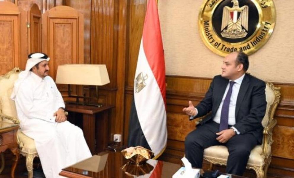 مباحثات قطرية مصرية لتوسيع الاستثمارات بين البلدين