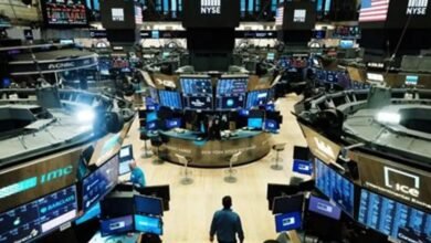 المستثمرون يترقبون بيانات البطالة وكلمة وورش في جاكسون هول
