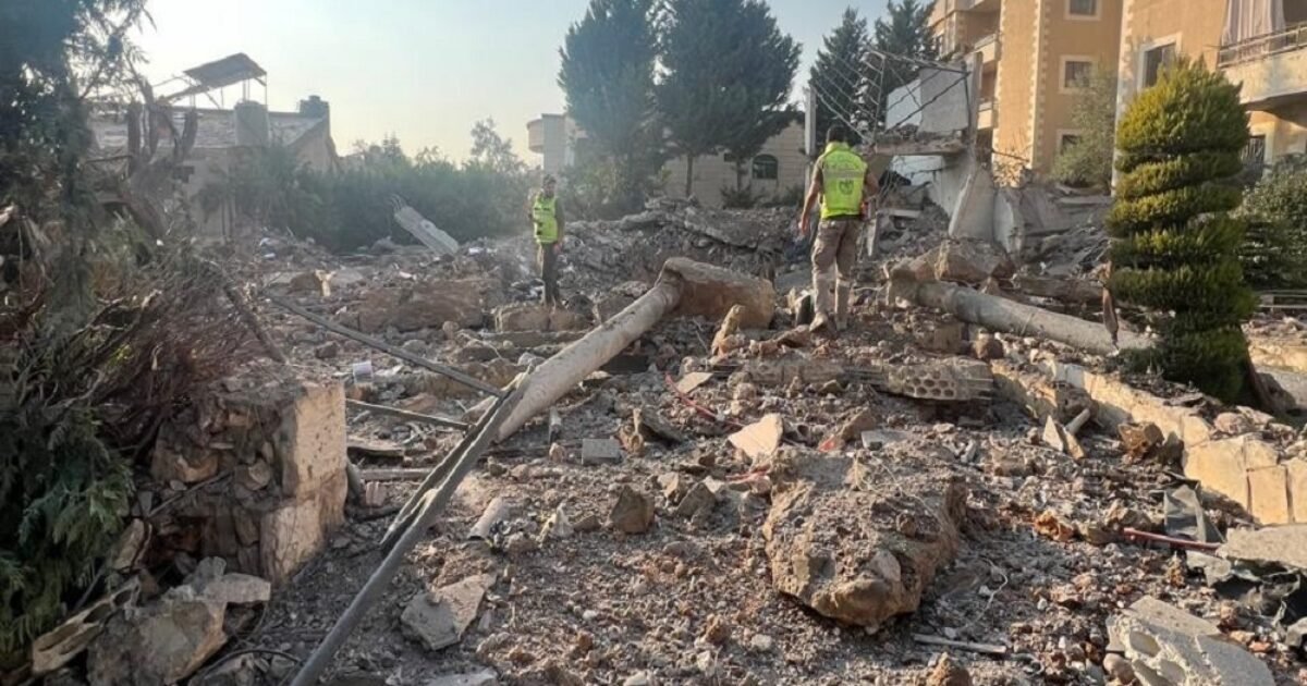 صورة مميزة: غارة مسيّرة على دوحة كفررمان تُصيب شخصاً وتعيد التوتر إلى واجهة النبطية