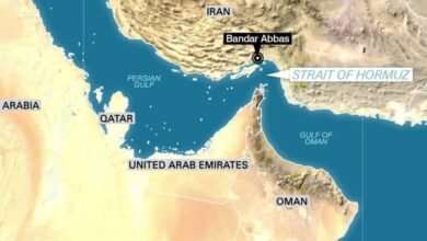 عاجل هيئة عمليات التجارة البحرية البريطانية: مصابان في سفينة الشحن المستهدفة بمقذوف مجهول في هرمز وإجلاء جميع أفراد طاقمها